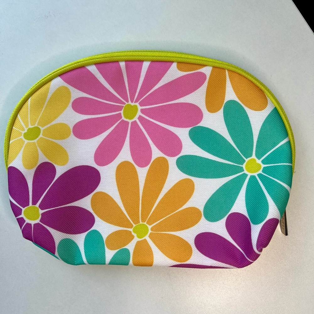 NWOT Clinique Flower Makeup Cosmetic Vanity Bag Pouch 9”